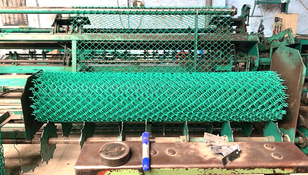 Quy trình sản xuất lưới bọc nhựa tại Lưới Thép Thành Đạt